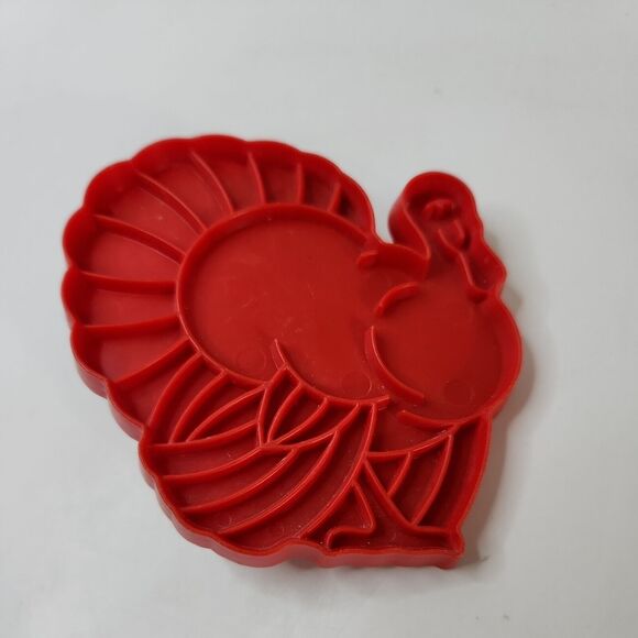 Vtg Tupperware Cookie Cutters Set of 7 Red Plastic 1970s, Halloween, Xmas - Picture 2 of 15